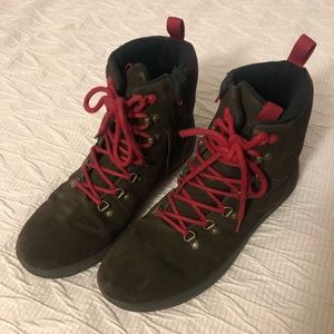 Cushe Hiking/Winter Boots